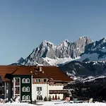Waldfrieden Отель