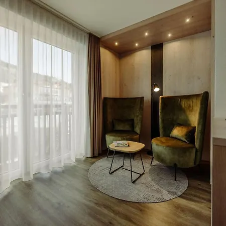 호텔 Waldfrieden 4*