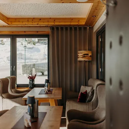 호텔 Waldfrieden 4*