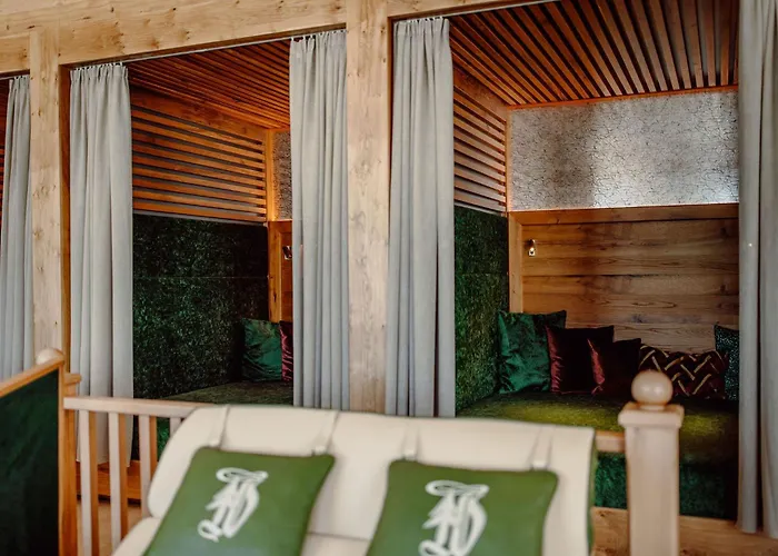 Waldfrieden 호텔 4*